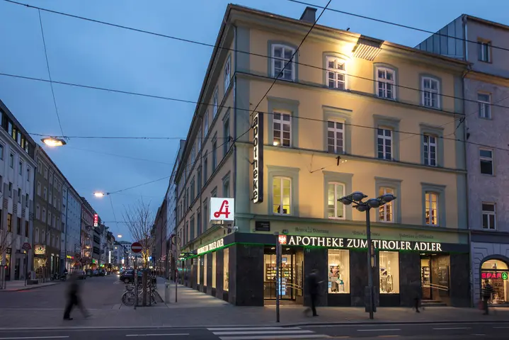 Apotheke zum Tiroler Adler