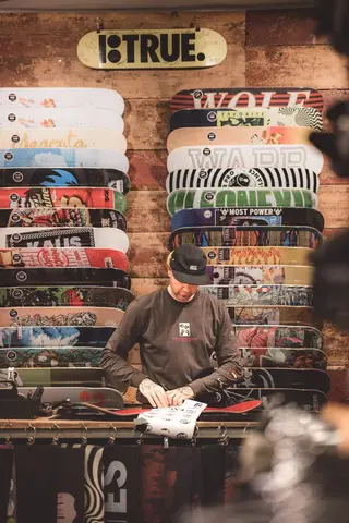 XDOUBLE - Skateboarding, Streetwear, Snowboarding